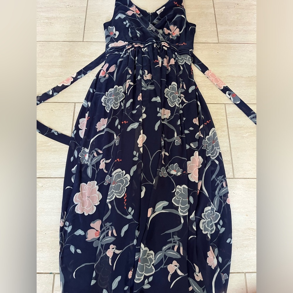 Motherhood maternity dress, size medium